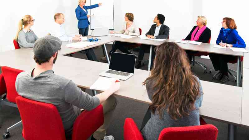 Curso gratuito Técnico de Formación en la Empresa + Formador de Formadores (Doble Titulación + 4 Créditos ECTS)