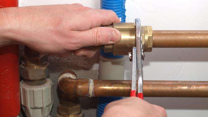 Curso gratuito Técnico en Prevención de Riesgos Laborales y Medioambientales en Fontanería e Instalaciones de Climatización